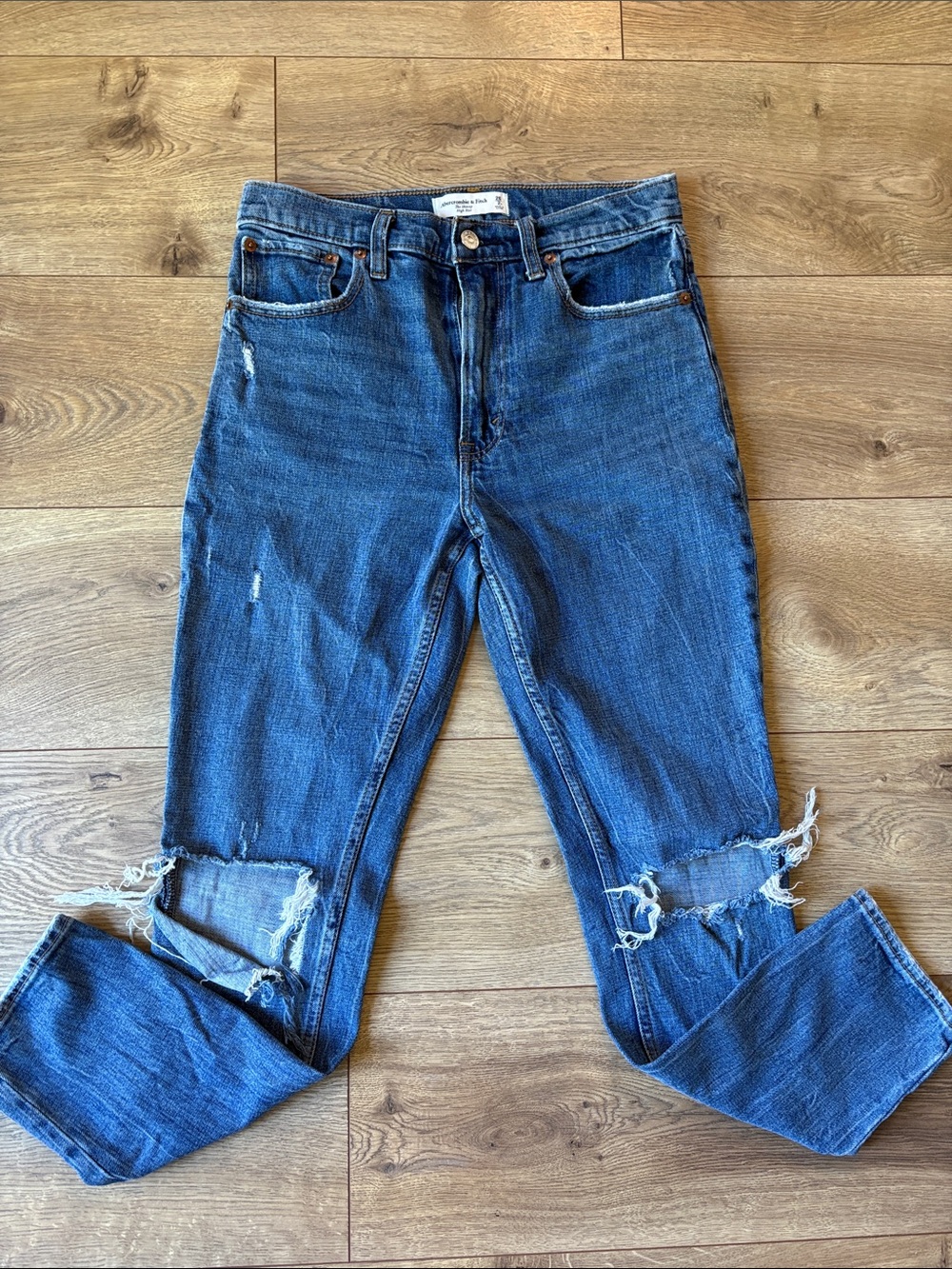 Abercrombie & Fitch The Skinny High Rise Distressed Denim Jeans